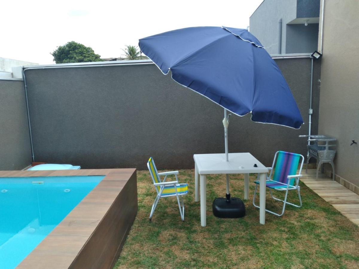 Casa Aconchegante Com Piscina E Bem Localizada Сasa de vacaciones Foz do Iguaçu