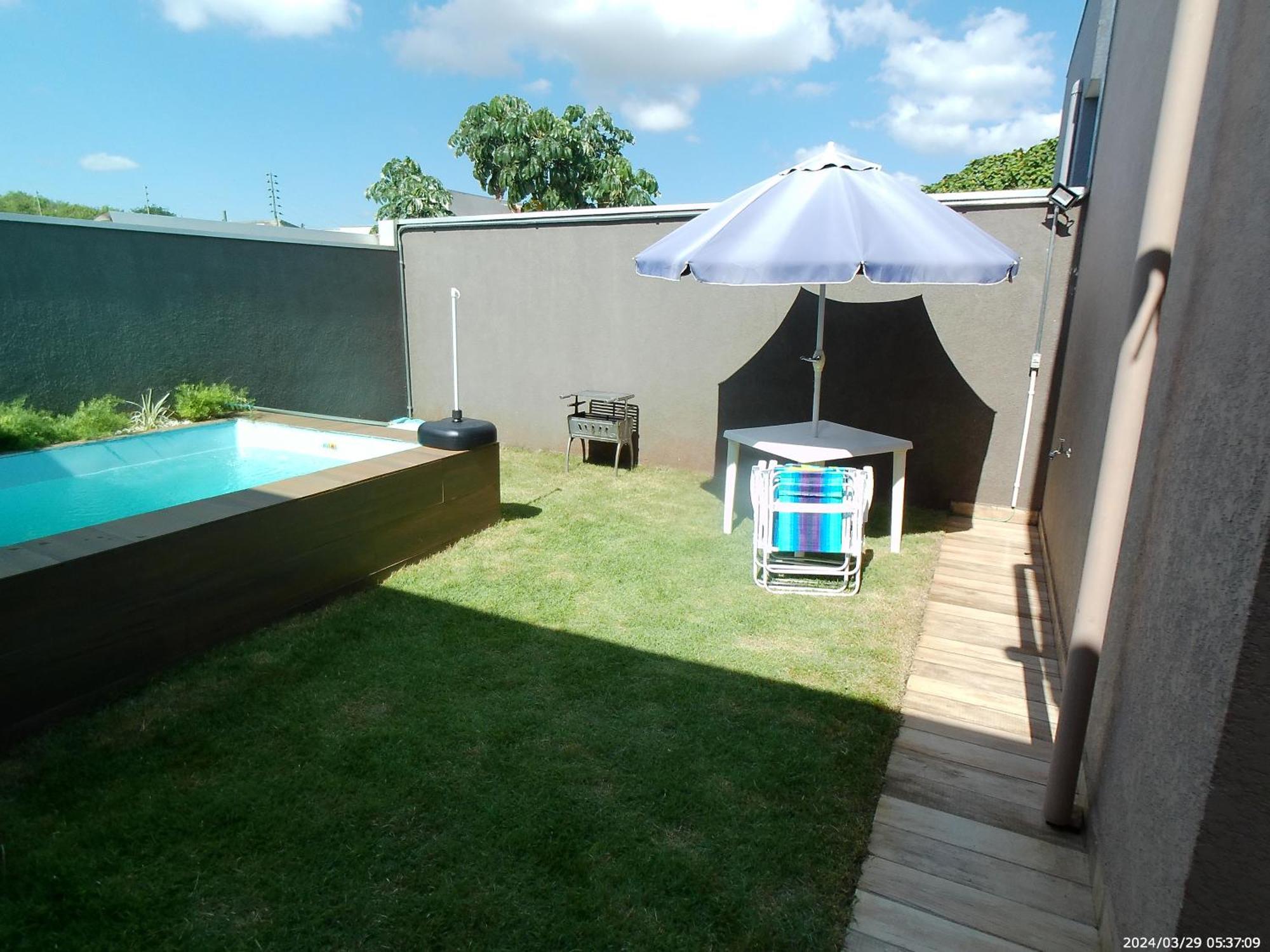 Casa Aconchegante Com Piscina E Bem Localizada * Foz do Iguaçu
