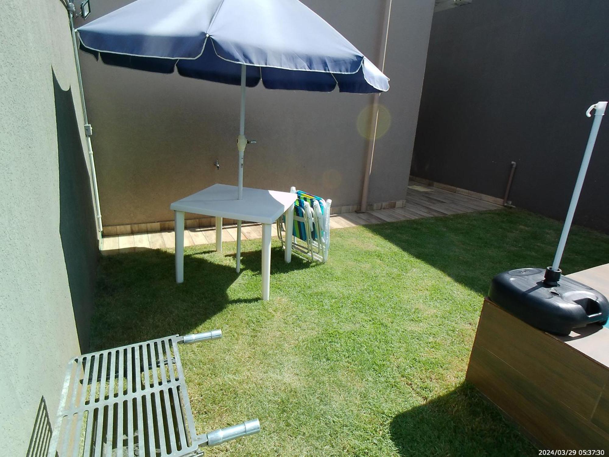 Casa Aconchegante Com Piscina E Bem Localizada Сasa de vacaciones Foz do Iguaçu
