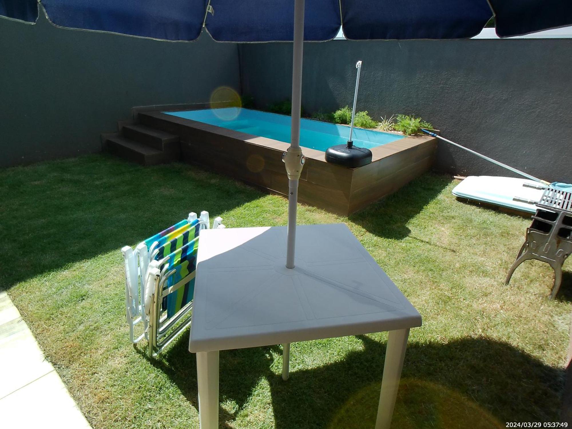 Сasa de vacaciones Casa Aconchegante Com Piscina E Bem Localizada *